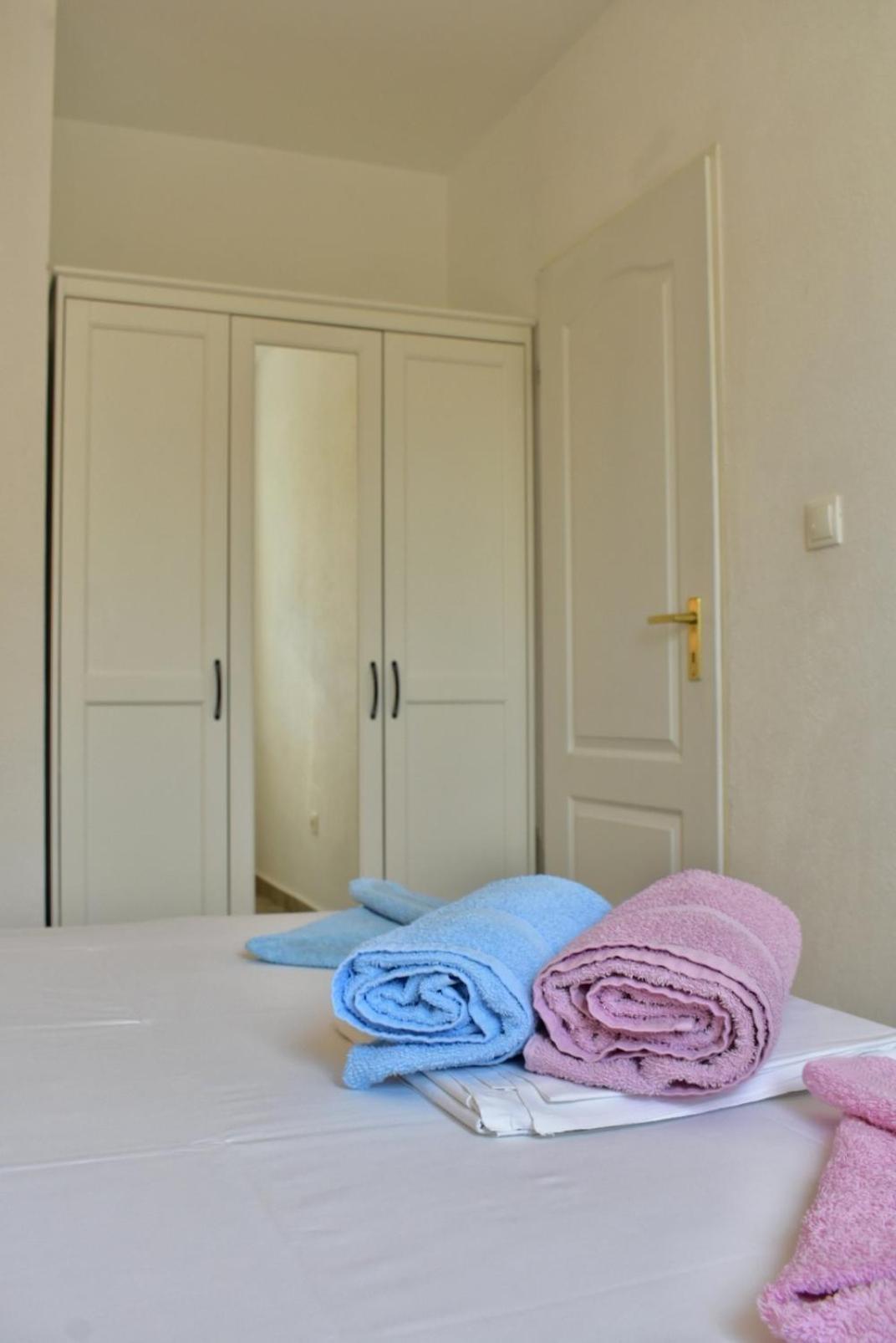 Apartments Villa Anna บัชกา ภายนอก รูปภาพ