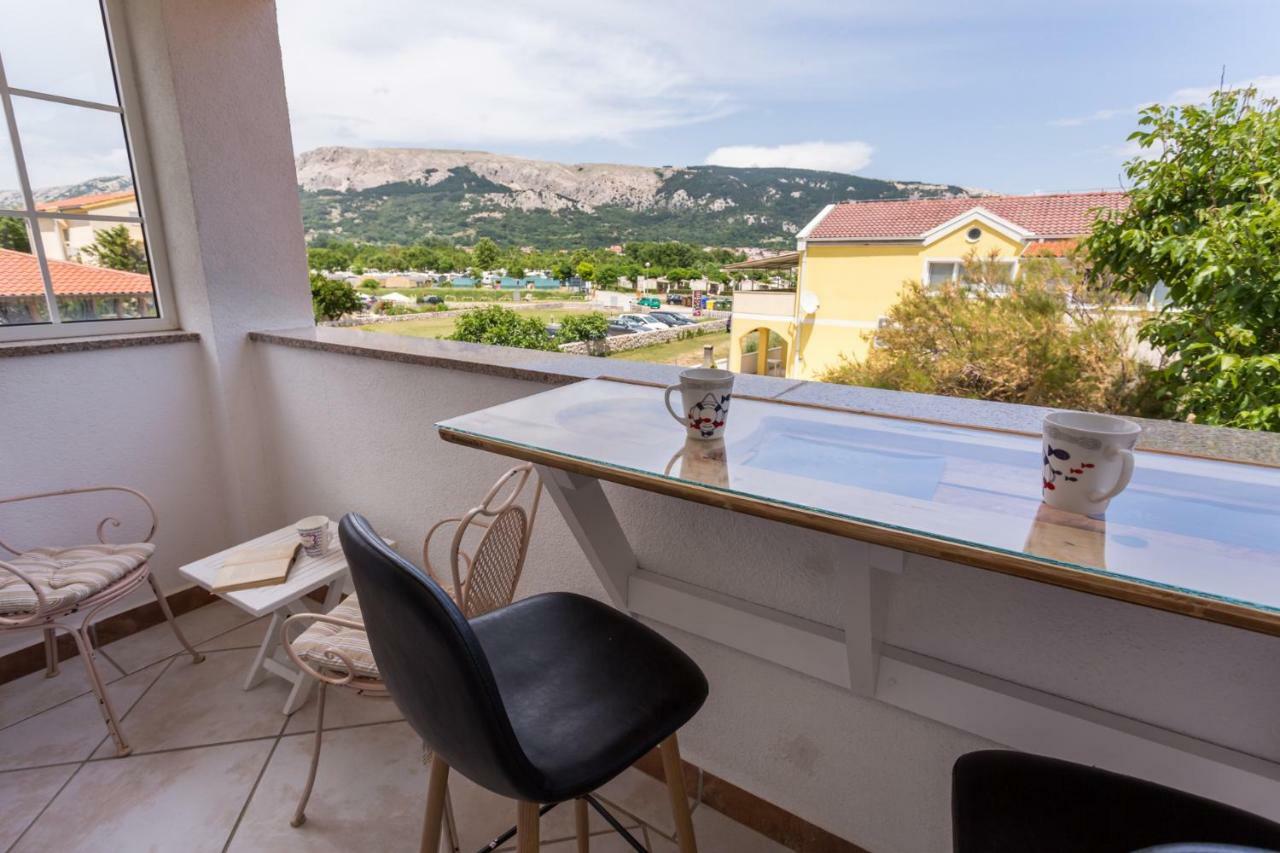 Apartments Villa Anna บัชกา ภายนอก รูปภาพ